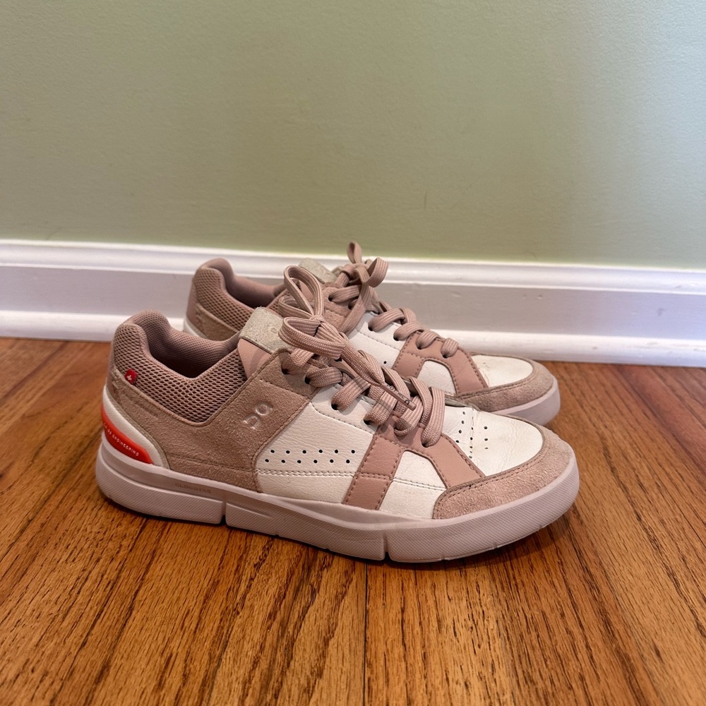 On Running Women's Athletic Shoes in Pink and White